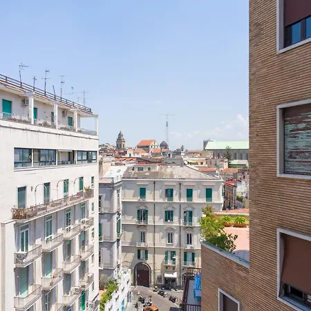 Grandi Residenze Napoli- Piazza Carità Con Vista Nápoles