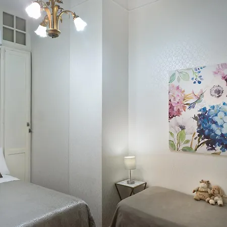 Apartamento Grandi Residenze Napoli- Piazza Carità Con Vista *