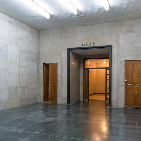 Grandi Residenze Napoli- Piazza Carità Con Vista
